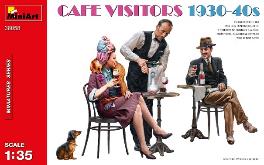 1/35 カフェの客1930-40年代 フィギュア3体&犬1匹

